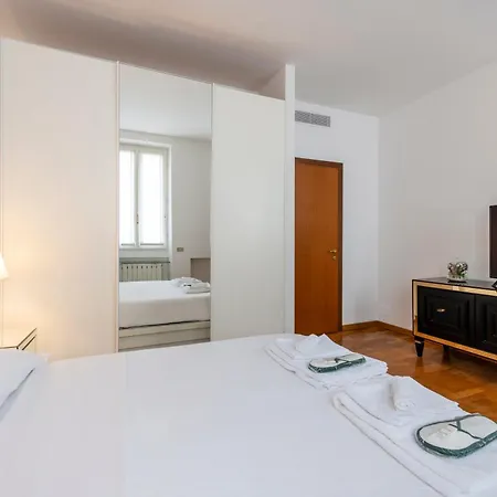 Bnbutler - Marghera - Luminoso Bilocale In Edificio Stile Vecchia Apartament