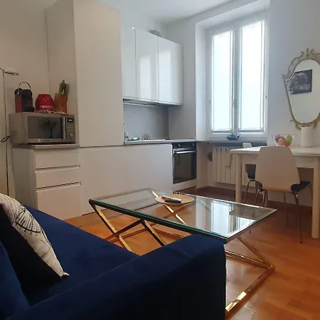 Bnbutler - Marghera - Luminoso Bilocale In Edificio Stile Vecchia Appartement